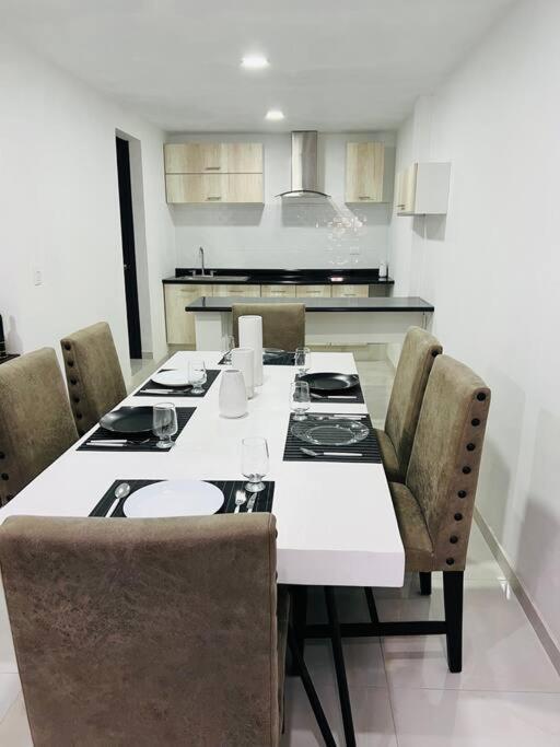 דירות פואבלה Loft Elegante A 5 Min De Lomas מראה חיצוני תמונה